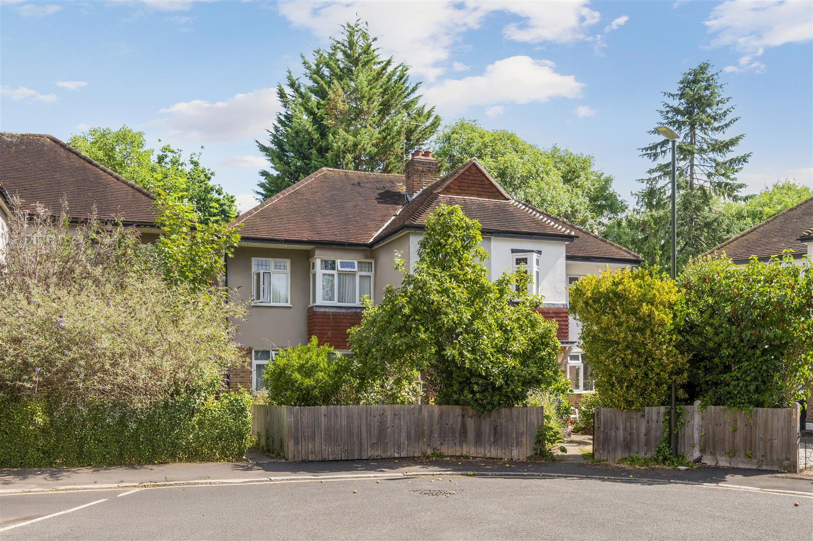 Brockham Close | 34040901