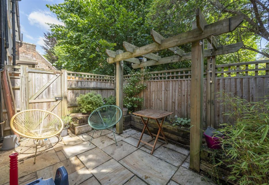 Brockham Close, Wimbledon, SW19