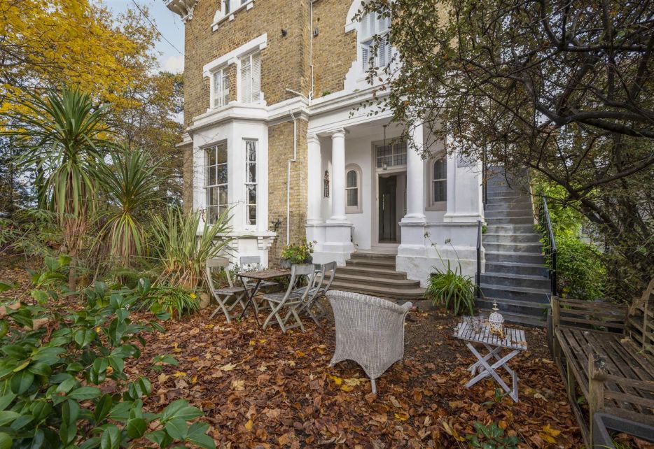 Lansdowne Court, Lansdowne Road, Wimbledon, SW20