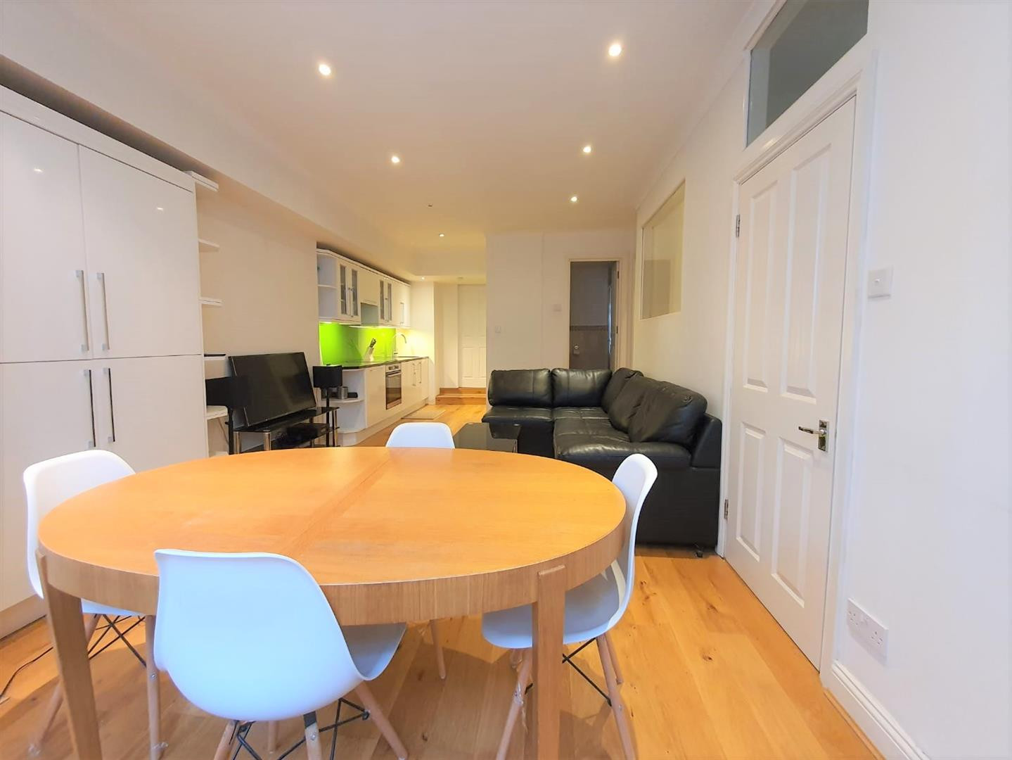Elvaston Place | 34055982