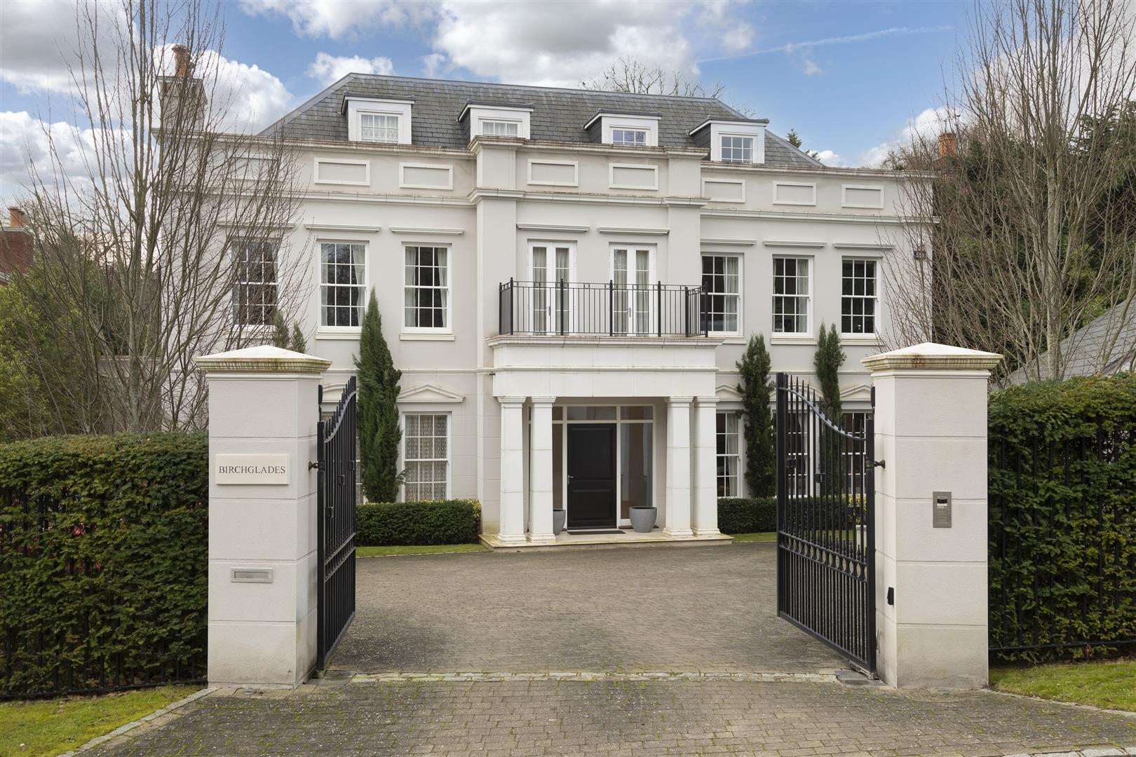 Coombe Park | 34056987