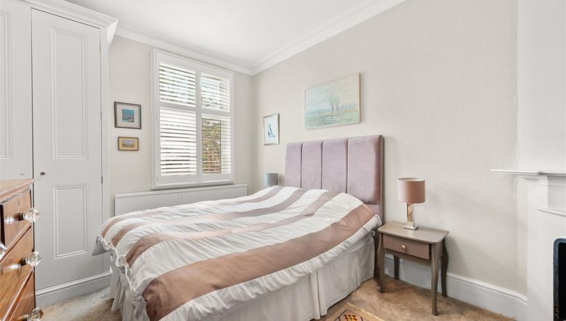 Worple Road, Wimbledon, SW19
