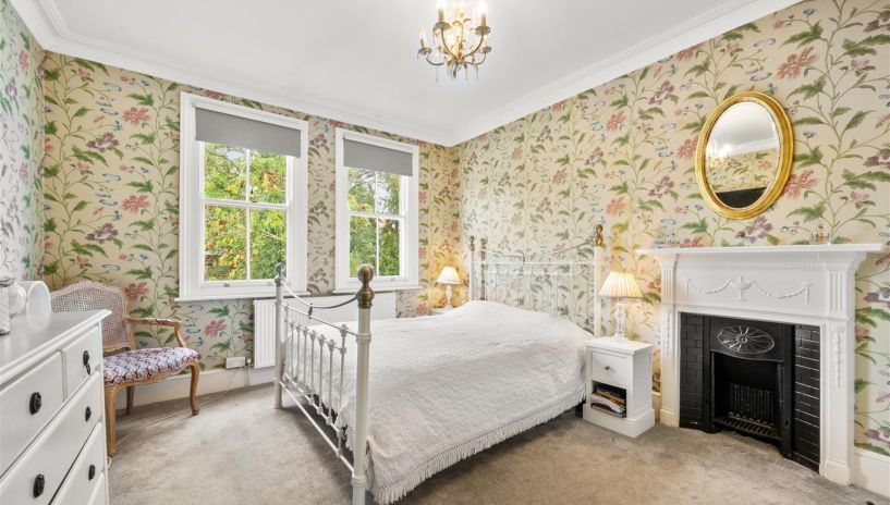 Worple Road, Wimbledon, SW19