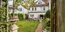 Worple Road, Wimbledon, SW19