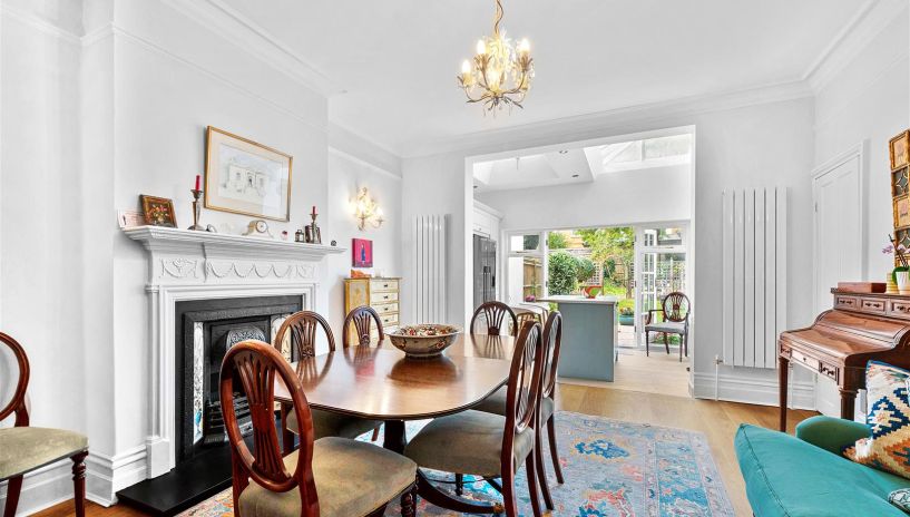 Worple Road, Wimbledon, SW19