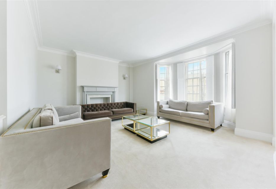 Malvern Court, Onslow Square, South Kensington, SW7