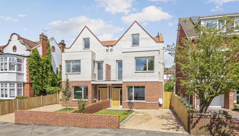 Melbury Gardens, West Wimbledon, SW20