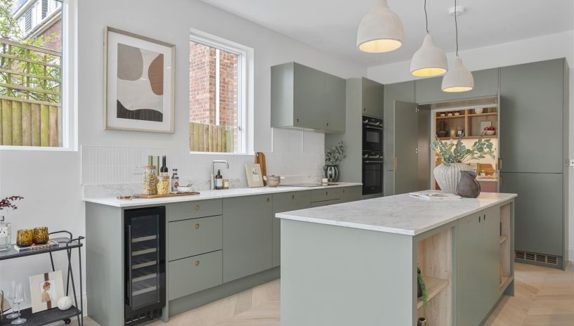 Melbury Gardens, West Wimbledon, SW20
