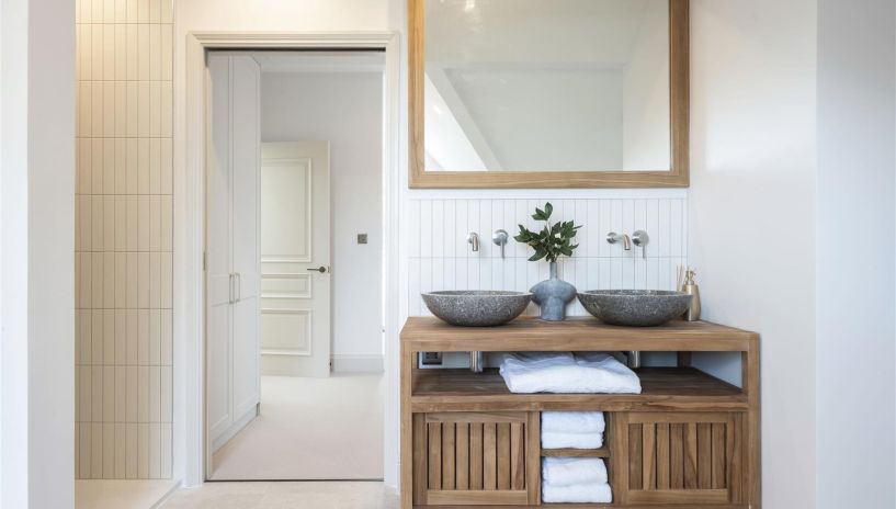 Melbury Gardens, West Wimbledon, SW20