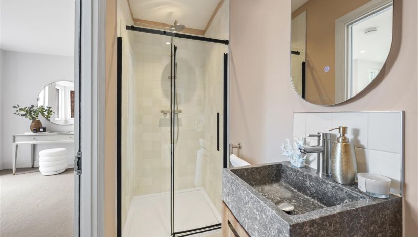 Melbury Gardens, West Wimbledon, SW20