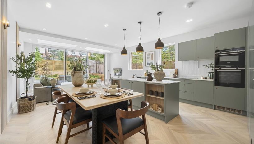 Melbury Gardens, West Wimbledon, SW20