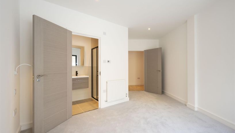 Lillium Mews, Wimbledon, SW19
