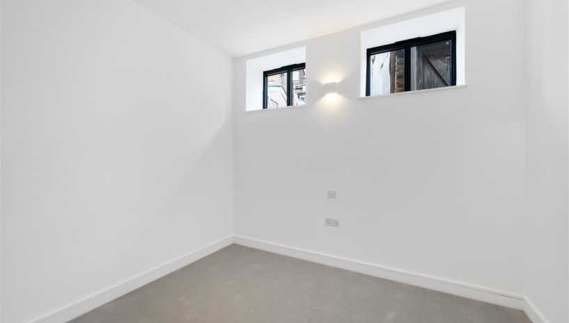 Lillium Mews, Wimbledon, SW19