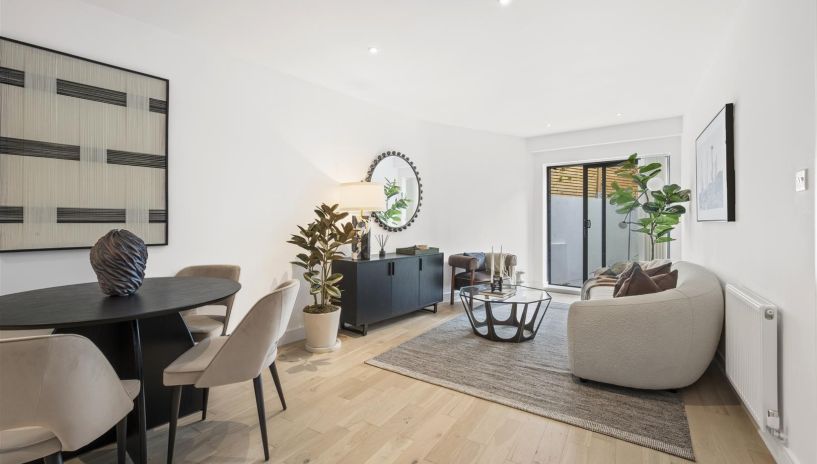 Lillium Mews, Wimbledon, SW19