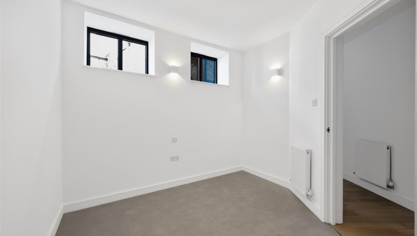 Lillium Mews, Wimbledon, SW19