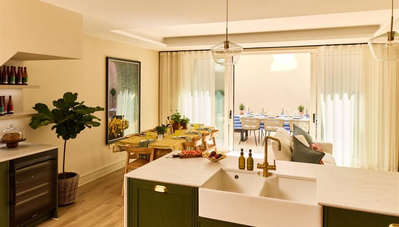 The Townhouses, Wandsworth Common, SW17 0FD