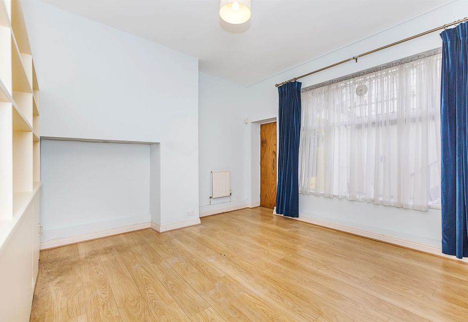 Cornwall Gardens, South Kensington, SW7