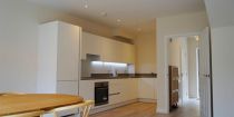 Peartree Avenue, Tooting, SW17