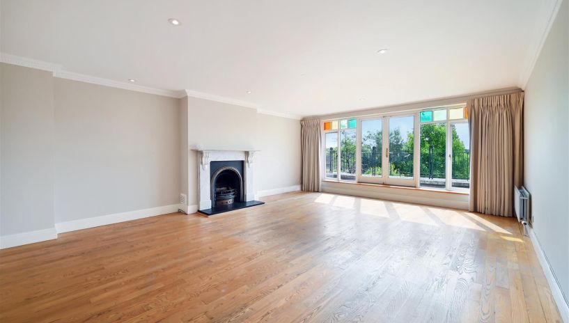 Cottenham Park Road, West Wimbledon, SW20