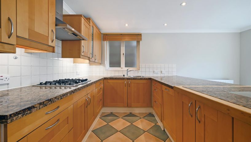 Cottenham Park Road, West Wimbledon, SW20