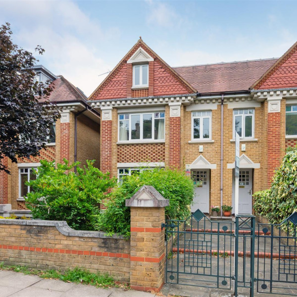 Cottenham Park Road