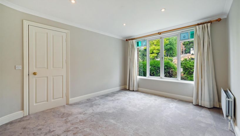 Cottenham Park Road, West Wimbledon, SW20