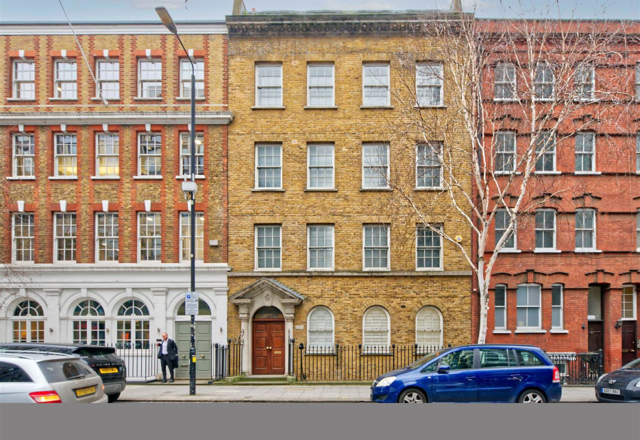 Leman Street, Whitechapel, E1