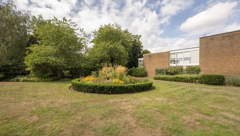 Cottenham Drive, London