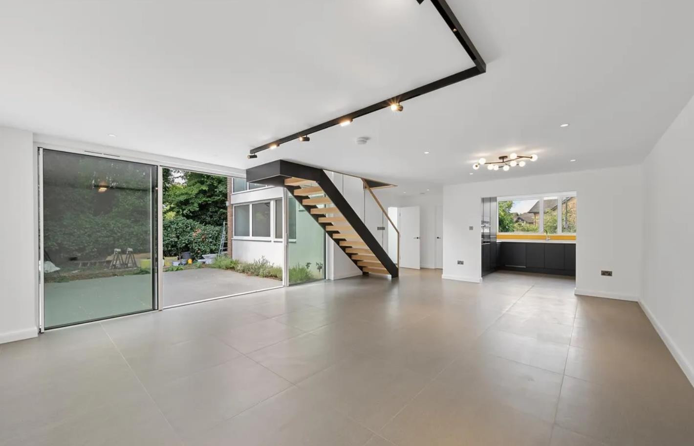 Cottenham Drive | 34142776