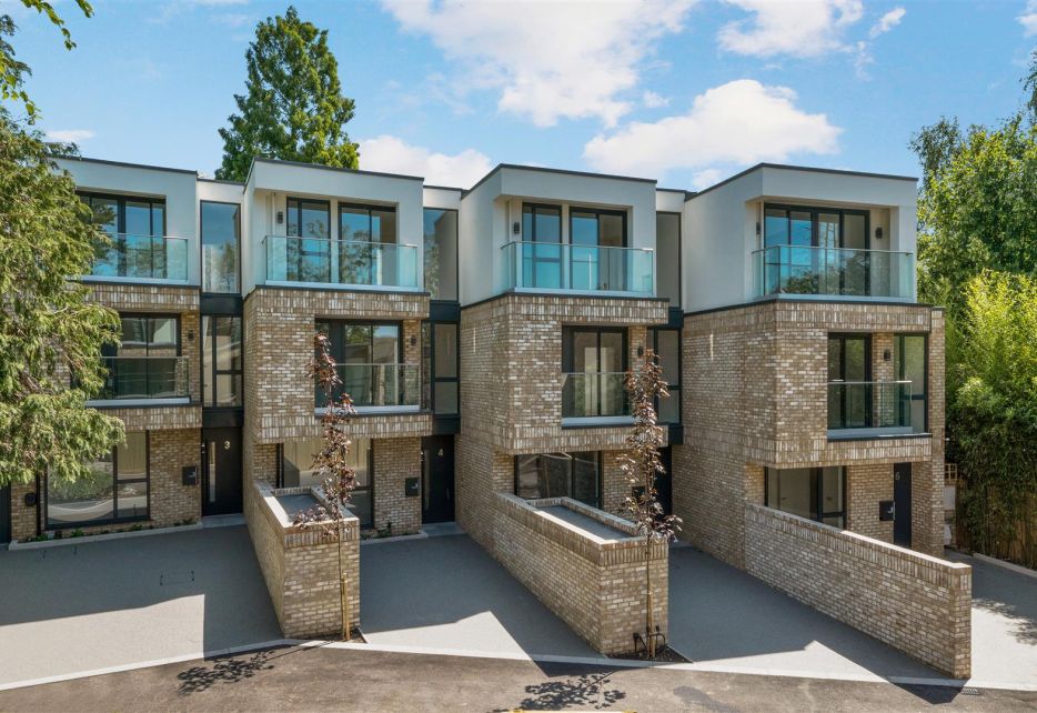 Orchard Grove, West Wimbledon, SW20
