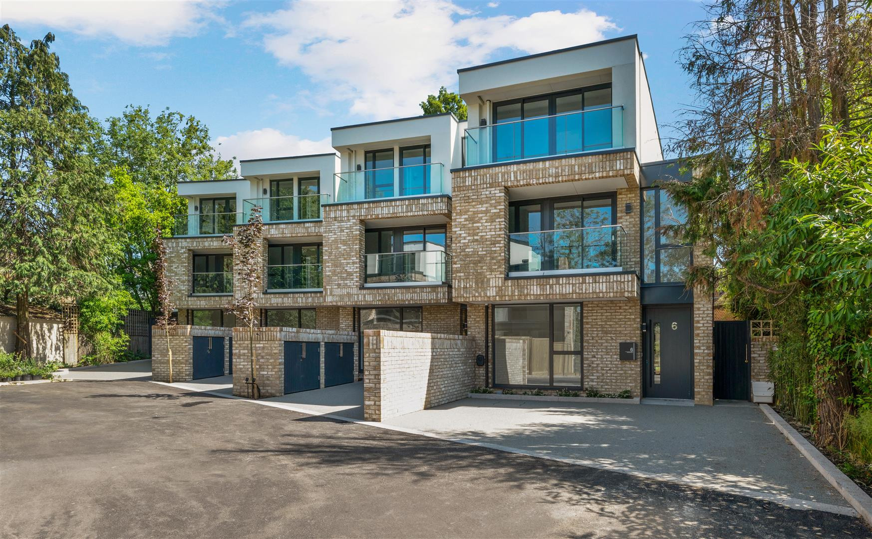 Orchard Grove | 34143558