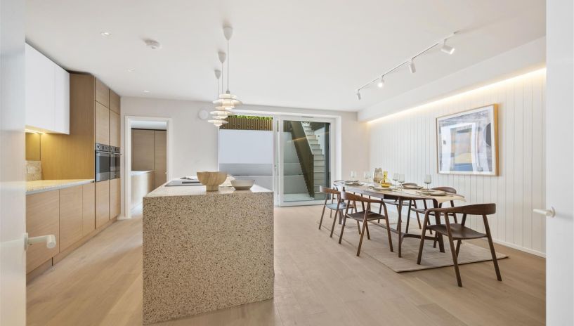Coombe Lane, Wimbledon