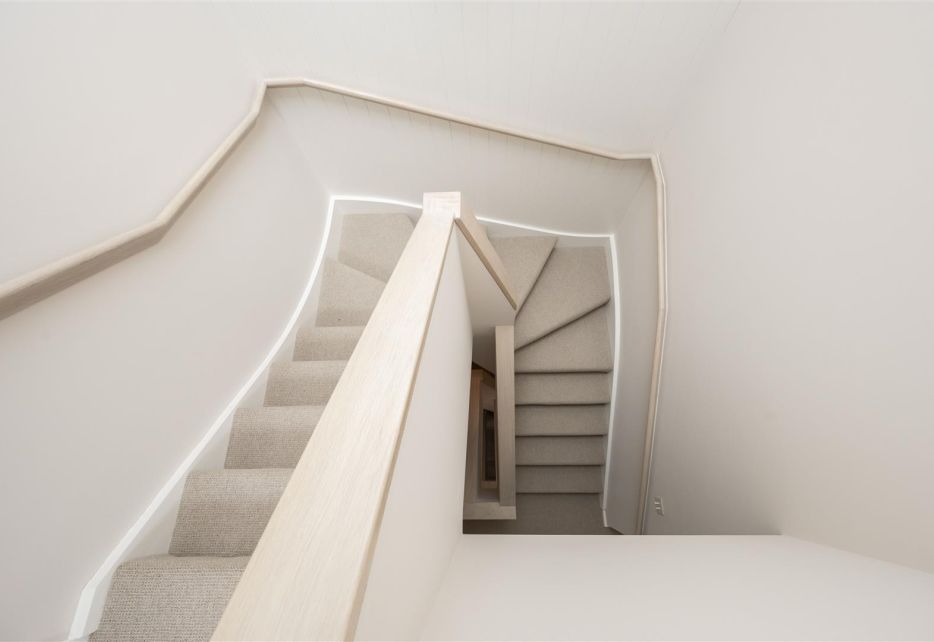 Coombe Lane, Wimbledon