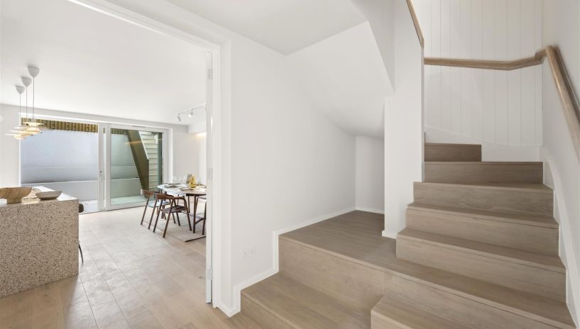 Coombe Lane, Wimbledon