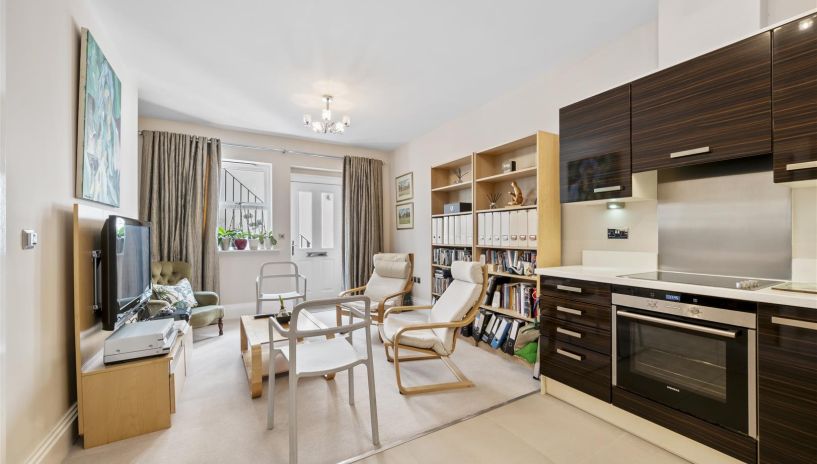 Arterberry Road, Wimbledon, SW20