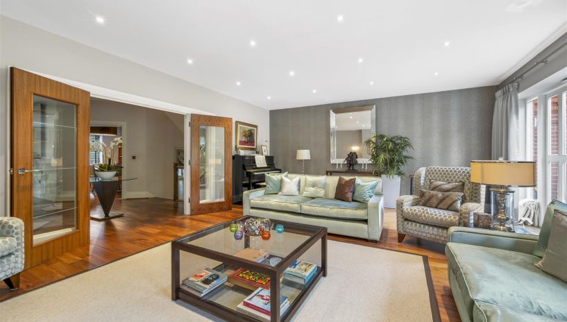 Arterberry Road, Wimbledon, SW20