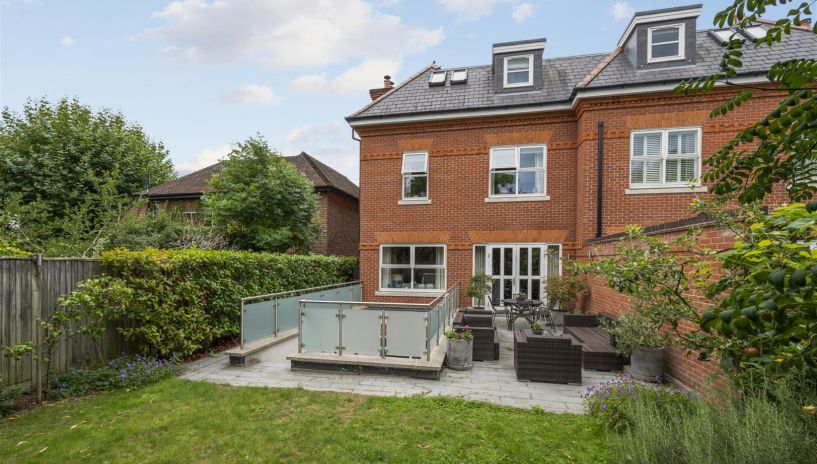 Arterberry Road, Wimbledon, SW20