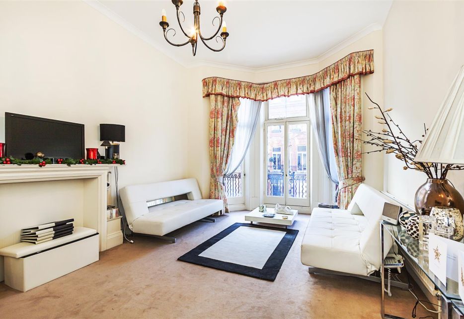 Rosary Gardens, South Kensington, London