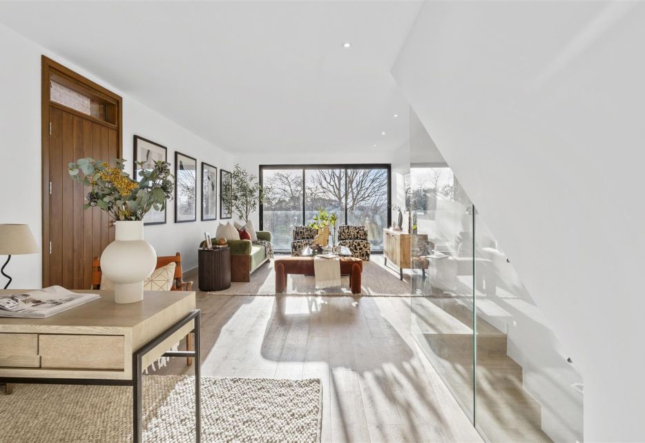 Cottenham Park Road, Wimbledon