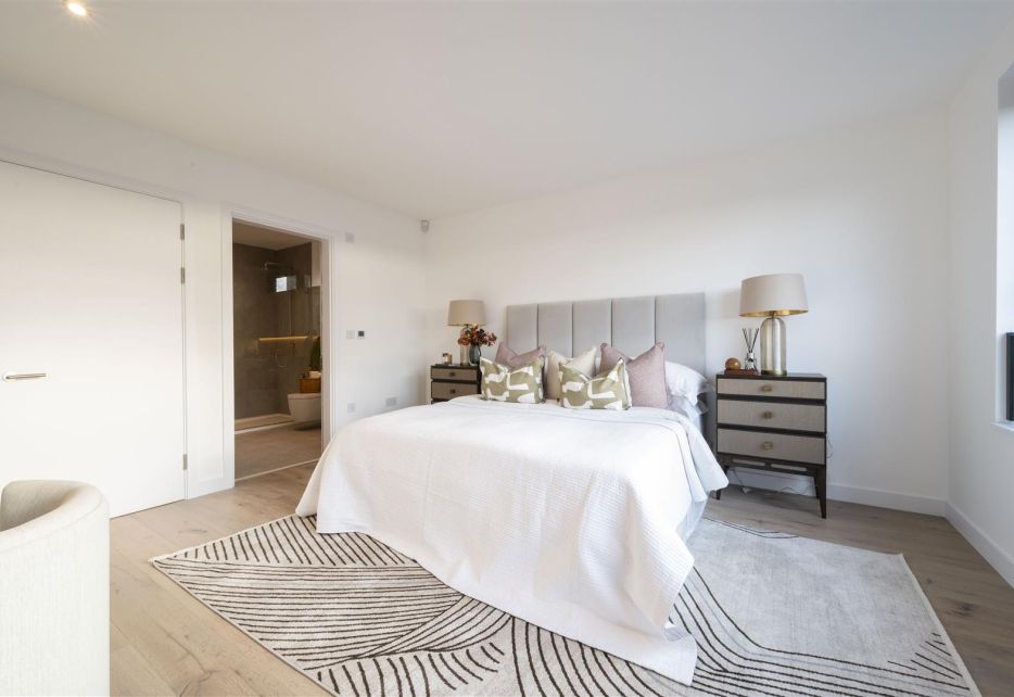Cottenham Park Road, Wimbledon