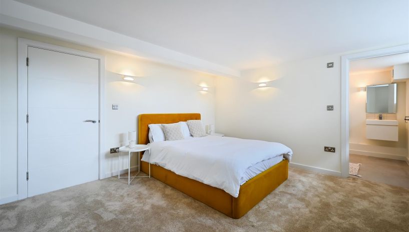 Craven Gardens, Wimbledon, SW19