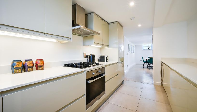 Craven Gardens, Wimbledon, SW19
