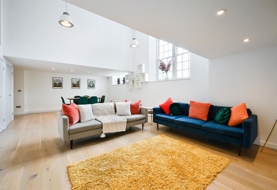 Craven Gardens, Wimbledon, SW19