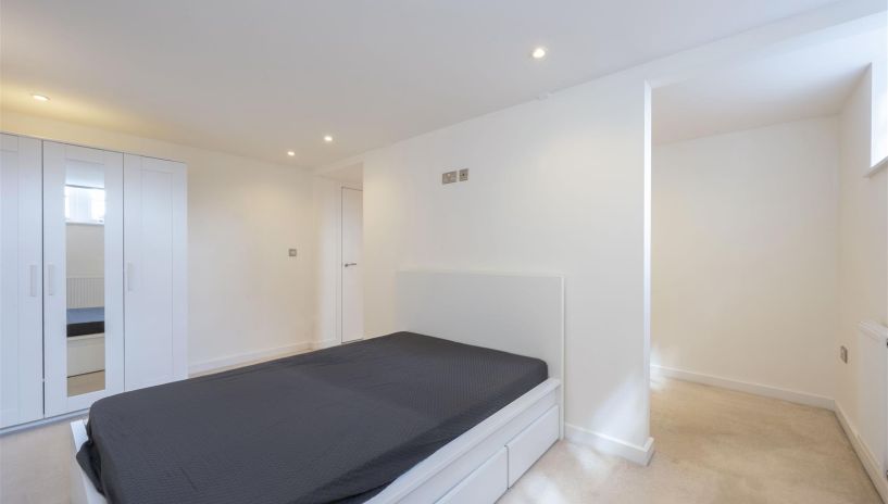 Craven Gardens, Wimbledon, SW19