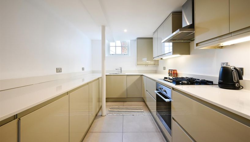 Craven Gardens, Wimbledon, SW19