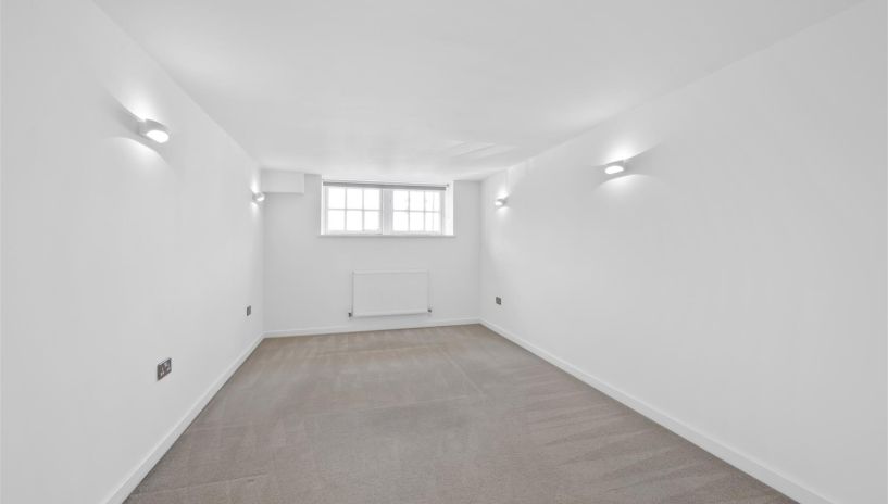 Craven Gardens, Wimbledon, SW19
