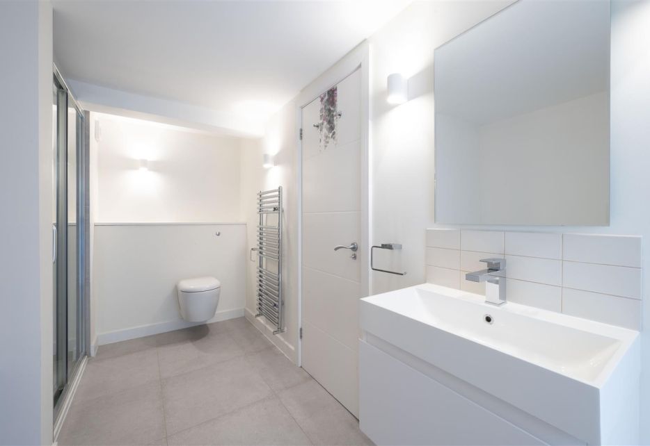 Craven Gardens, Wimbledon, SW19