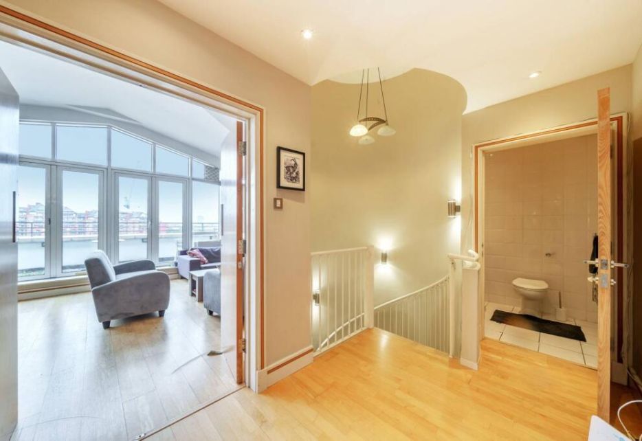 Riverside Apartment, Battersea, London