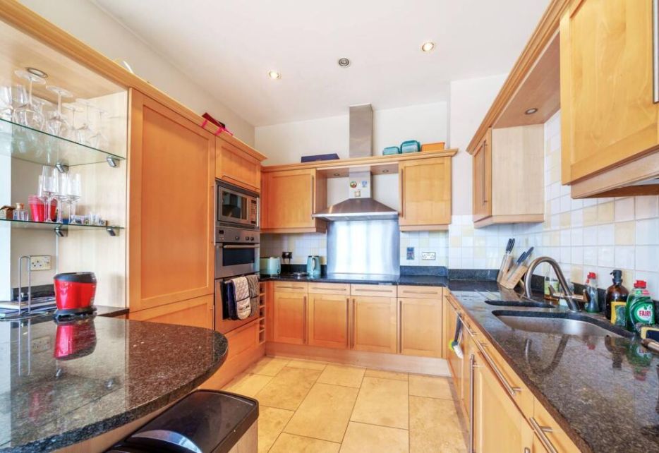 Riverside Apartment, Battersea, London