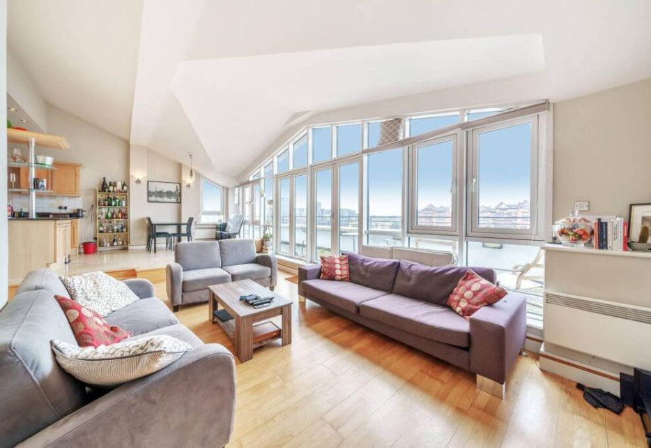 Riverside Apartment, Battersea, London
